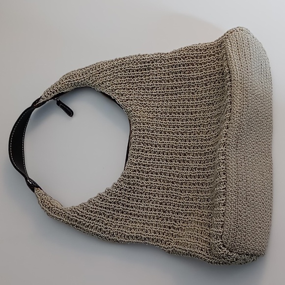 Sigrid Olsen-Vintage Crocheted Shoulder Bag w/Leather Strap & trim-Natural Beige - Picture 15 of 16